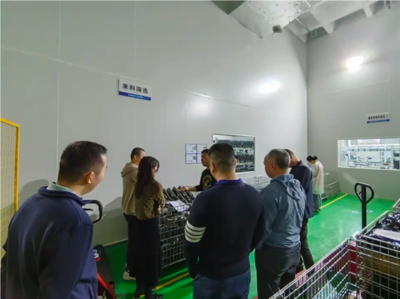 橙柚青攜手客戶共探雨翔再制造工廠，深化技術進出口合作共謀發展